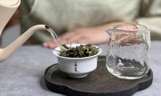 红茶绿茶炒茶区别 红茶绿茶的区别